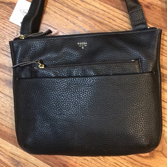 Fossil Handbags - 🗝 FOSSIL Tessa Crossbody Leather Purse NEW!